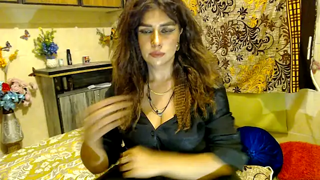 pareeti online show from May 3, 2026, 5:52 pm