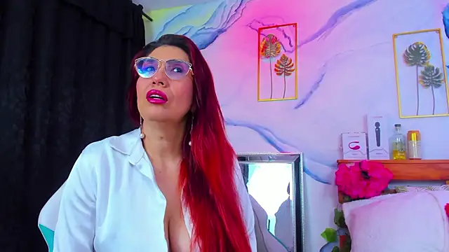 Snapshot of Perla_Franco chatting on February 21, 2026, 8:04 am Perla Franco online show from February 21, 2026, 8:04 am