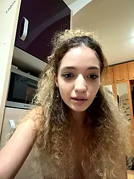 Alexia J online show from December 1, 2024, 7:36 pm