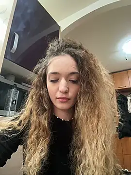 Alexia J online show from January 4, 2025, 3:07 pm