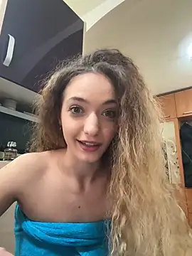 Alexia J online show from January 10, 2025, 3:06 pm