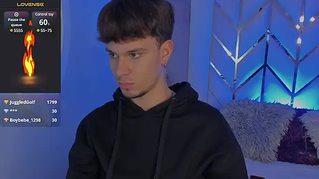 Liam thunder online show from March 14, 2025, 8:42 am