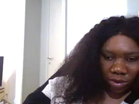 bonbonaumiel online show from December 1, 2024, 4:29 pm