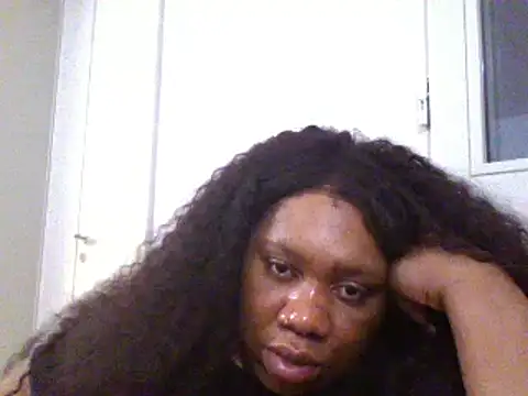 bonbonaumiel online show from December 4, 2024, 12:52 am