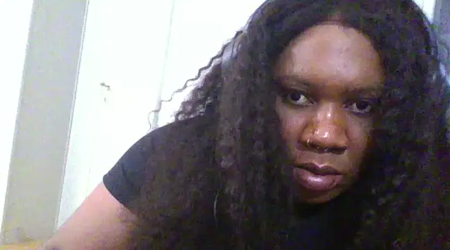 bonbonaumiel online show from December 4, 2024, 4:16 pm