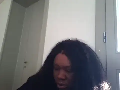 bonbonaumiel online show from December 6, 2024, 2:17 pm