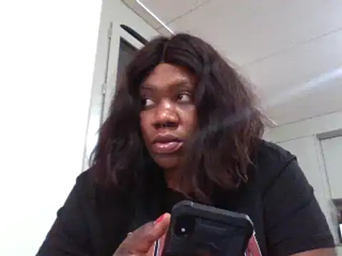 bonbonaumiel online show from December 27, 2024, 4:21 pm