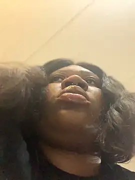 bonbonaumiel online show from January 1, 2025, 11:29 pm