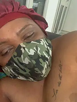 bonbonaumiel online show from January 2, 2025, 7:51 pm