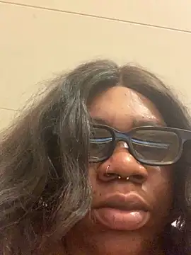 bonbonaumiel online show from January 4, 2025, 5:16 pm