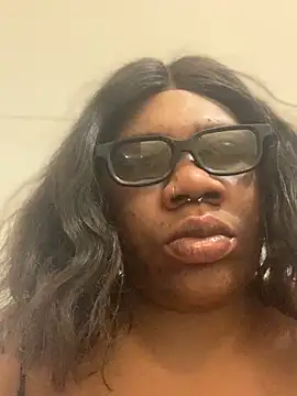 bonbonaumiel online show from January 6, 2025, 9:08 am