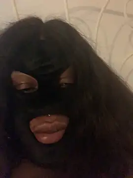 bonbonaumiel online show from January 15, 2025, 12:04 pm