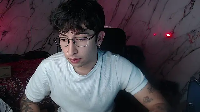 Snapshot of Dereck_Dickson chatting on February 20, 2026, 12:18 am Dereck Dickson online show from February 20, 2026, 12:18 am