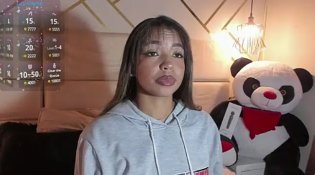 Nathaliajonees online show from February 25, 2025, 12:34 pm