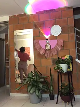 karlahush online show from October 21, 2025, 11:27 pm