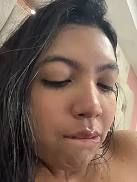nicole fisherr online show from April 29, 2026, 7:56 am