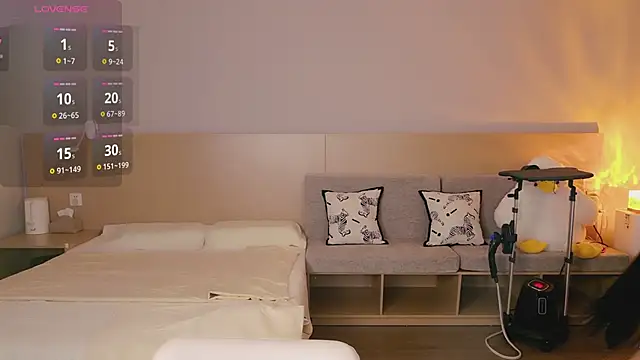 Snapshot of Lucky-baby chatting on September 30, 2025, 1:05 pm Lucky-baby online show from September 30, 2025, 1:05 pm