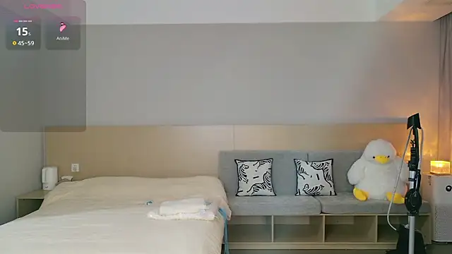 Snapshot of Lucky-baby chatting on October 22, 2025, 1:00 pm Lucky-baby online show from October 22, 2025, 1:00 pm