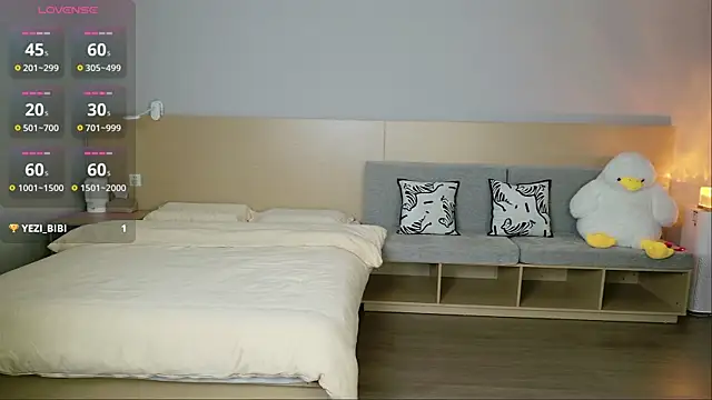 Snapshot of Lucky-baby chatting on October 30, 2025, 1:23 pm Lucky-baby online show from October 30, 2025, 1:23 pm