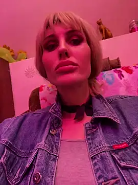 Kamila151 online show from January 10, 2025, 9:31 pm