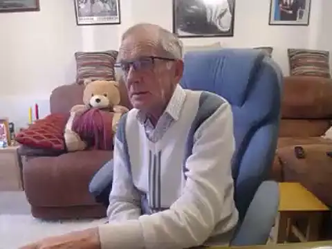 Ferret7777 online show from February 3, 2025, 4:41 pm