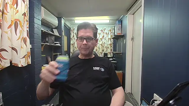 tilobinder online show from February 22, 2026, 2:37 pm