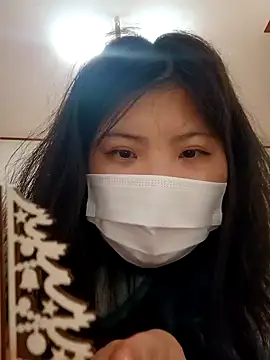 hello098712 online show from January 4, 2025, 12:49 pm