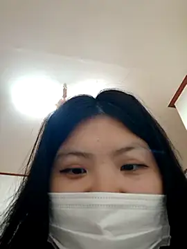 hello098712 online show from January 8, 2025, 10:04 am