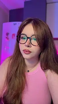 CutiePie3 online show from May 6, 2026, 10:37 pm