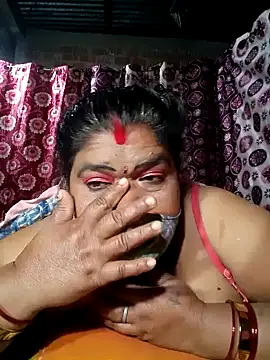 Hot Falguni online show from January 11, 2025, 10:51 pm