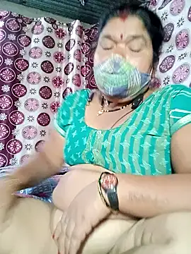Hot Falguni online show from February 2, 2025, 10:46 am