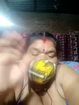 Hot Falguni online show from February 19, 2025, 4:55 pm