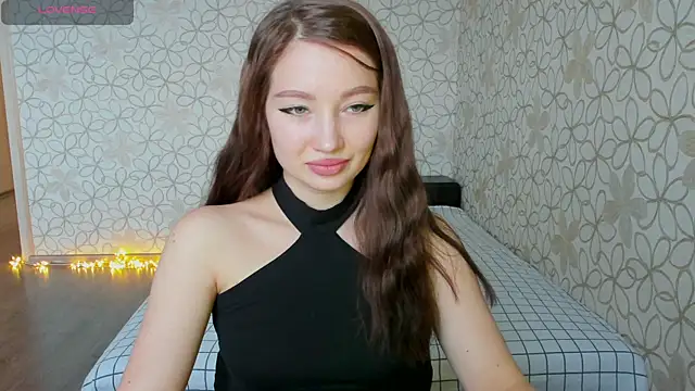 Lissa Cristal online show from November 29, 2025, 8:17 am