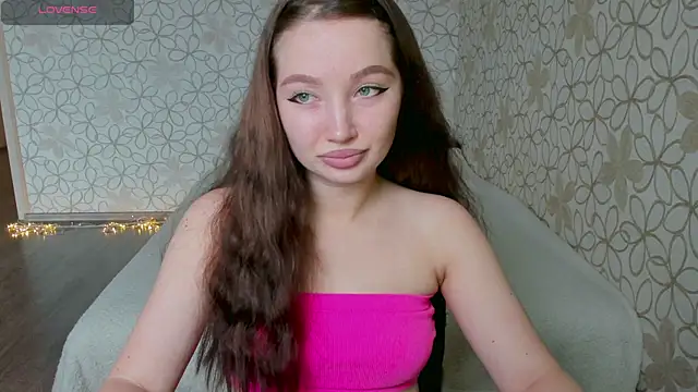 Lissa Cristal online show from May 5, 2026, 9:28 am