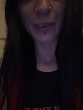 MissMidnightUK online show from May 16, 2026, 12:07 am