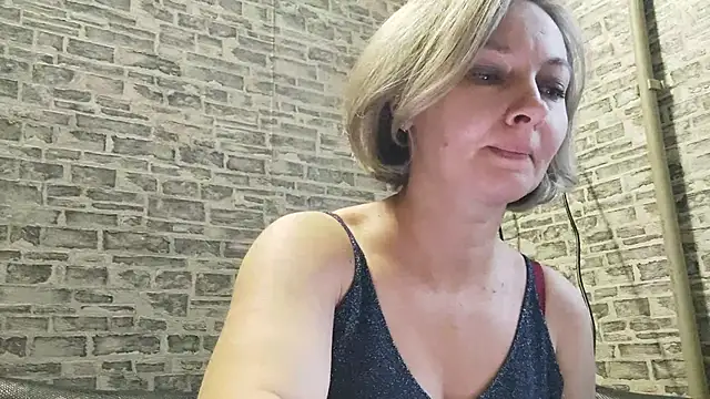 EdithManning online show from January 4, 2025, 12:38 pm