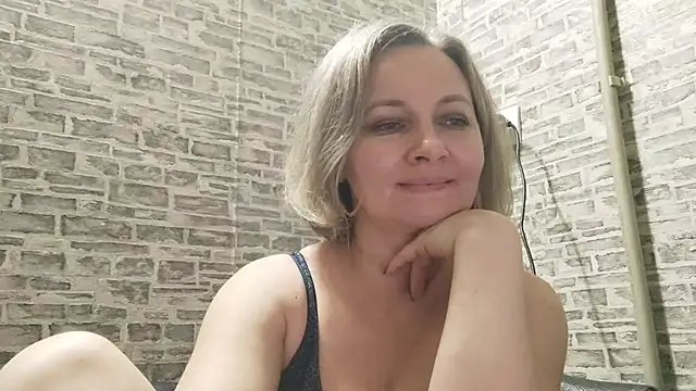 EdithManning online show from January 28, 2025, 4:19 pm