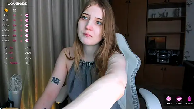 princessaalicc online show from February 15, 2026, 6:04 pm