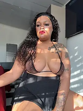 Naughty-Mel online show from July 27, 2026, 6:53 am