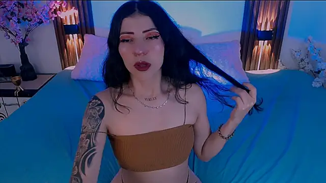 AmyHE online show from June 13, 2026, 11:02 pm