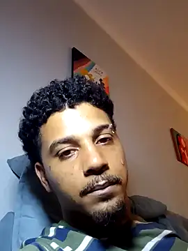 gugao666 online show from December 6, 2024, 1:29 am