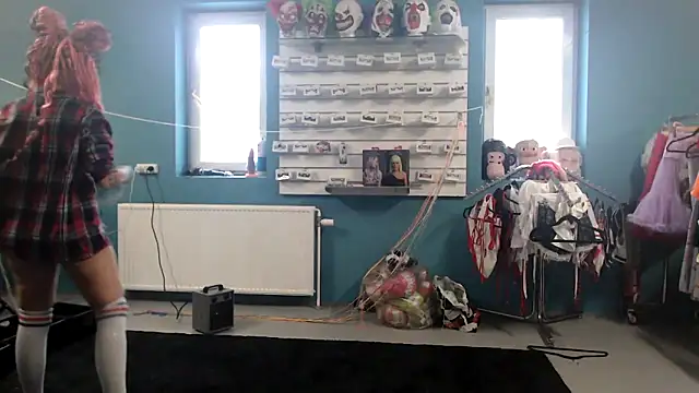 EdgesOfReality online show from February 8, 2026, 12:19 pm