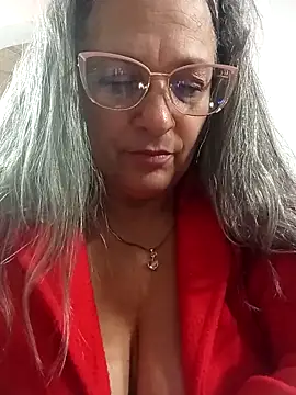 miisevvie  online show from February 20, 2025, 10:05 am