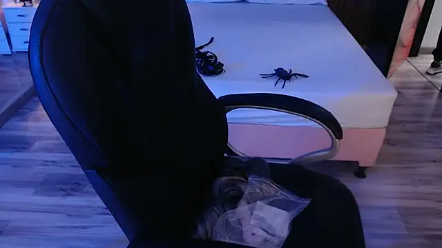 Sam mansson66 online show from October 2, 2025, 2:02 pm