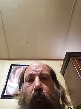 Snapshot of Beyond1978 chatting on October 11, 2025, 5:44 pm Beyond1978 online show from October 11, 2025, 5:44 pm