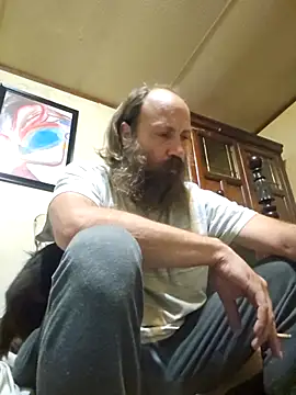 Snapshot of Beyond1978 chatting on October 17, 2025, 11:40 pm Beyond1978 online show from October 17, 2025, 11:40 pm