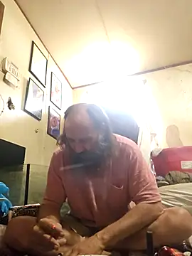 Snapshot of Beyond1978 chatting on February 21, 2026, 5:36 pm Beyond1978 online show from February 21, 2026, 5:36 pm