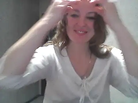 VselenaSun402 online show from January 15, 2025, 10:49 am