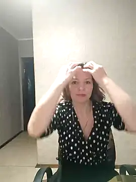 VselenaSun402 online show from March 10, 2025, 12:26 pm