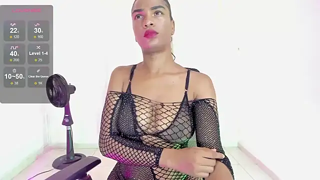 Snapshot of Zaya_Smith chatting on October 4, 2025, 3:37 am Zaya Smith online show from October 4, 2025, 3:37 am